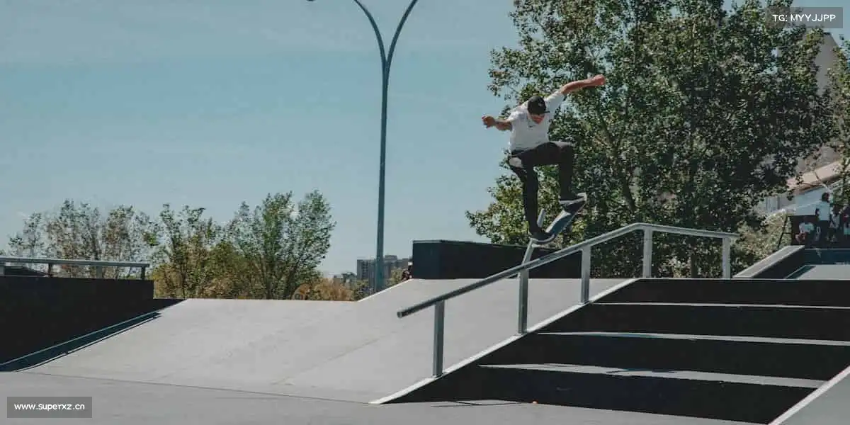 星空电竞🏀热爱不分大小，上场就是主角！你的主场，由你定义！